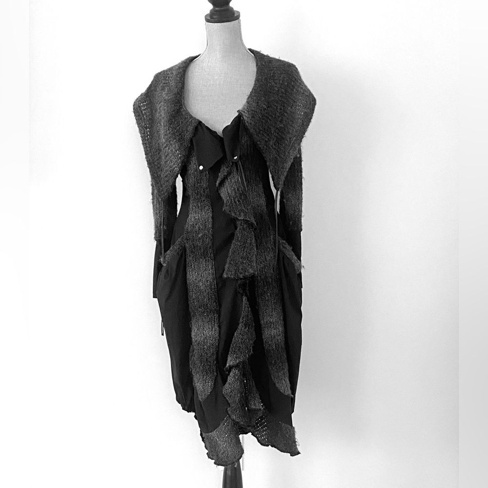 Zone Bleue Paris Black & Grey Ruffled Knit & Cotton Jacket Sz S Artsy Lagenlook - Picture 2 of 12